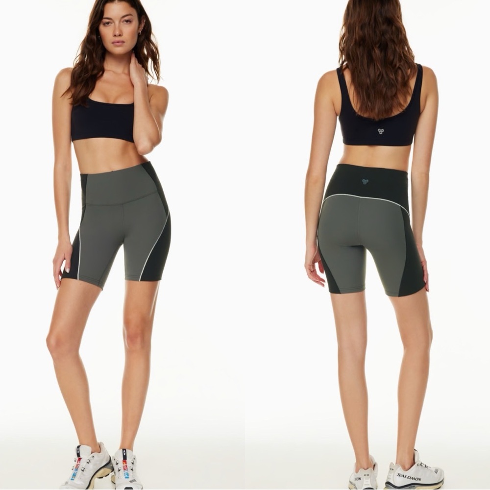 ARITZIA Tnaslick Two Tone Vertex High Rise Gym Yoga Bicycle Shorts